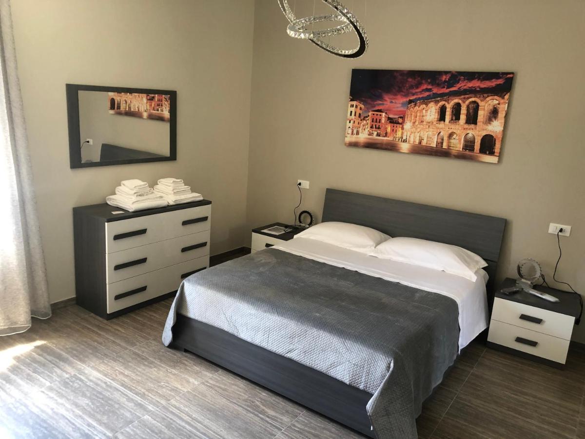 ホテル Residenza Grazioli ヴェローナ エクステリア 写真