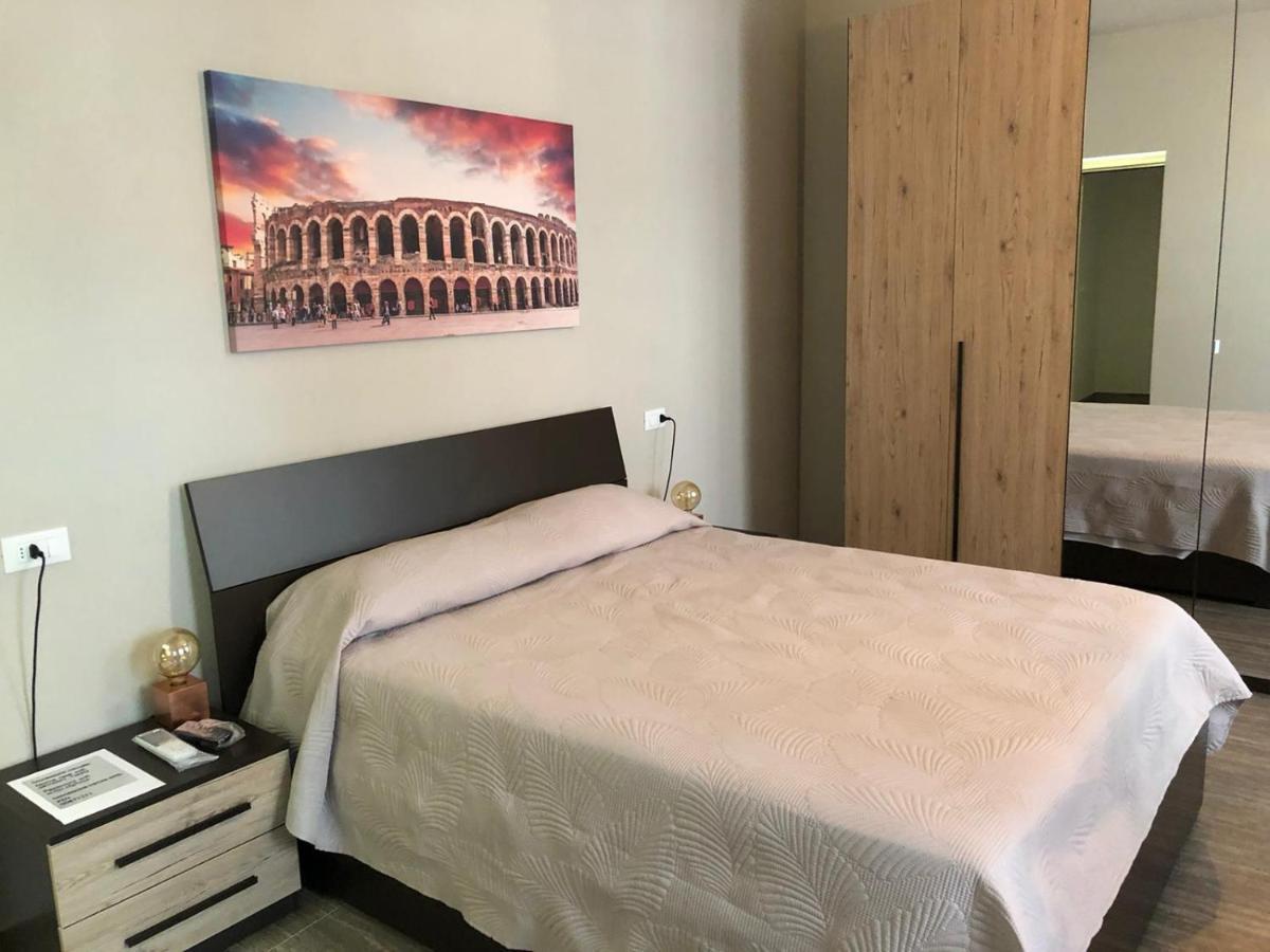 ホテル Residenza Grazioli ヴェローナ エクステリア 写真